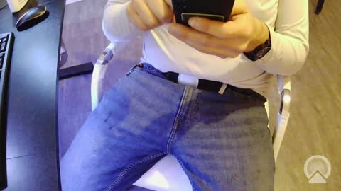 r2424 online show from April 2026 07:55:02 PM