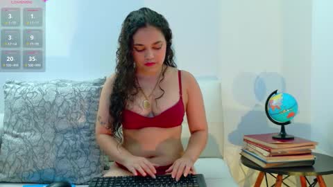 Luna online show from January 2026 06:11:02 PM