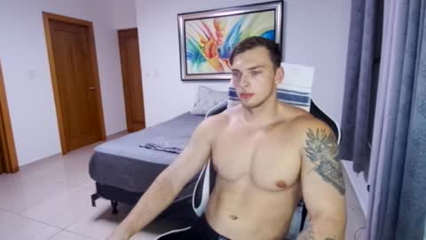Dmitry online show from September 2025 02:33:02 AM