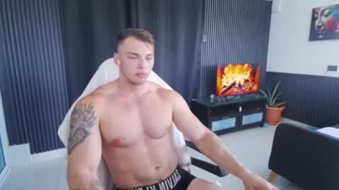 Snapshot of r9dima1998 chatting on May 2026 06:53:01 PM Dmitry online show from May 2026 06:53:01 PM
