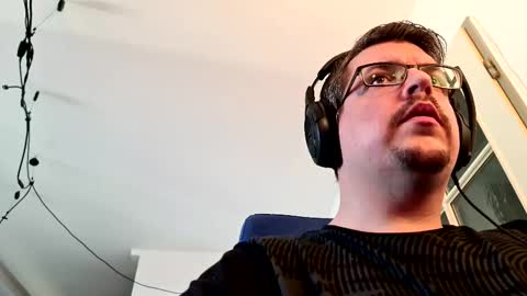 Snapshot of raaziel85 chatting on November 2025 10:59:02 AM SinCouple online show from November 2025 10:59:02 AM