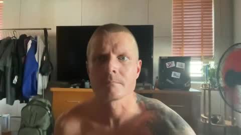 Snapshot of rabbit_eyes69 chatting on June 2026 05:32:02 AM rabbit_eyes69 online show from June 2026 05:32:02 AM