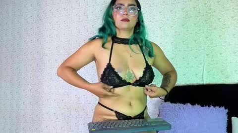 Snapshot of rachel_furtado23_aws chatting on October 2025 08:28:01 PM rachel_furtado23_aws online show from October 2025 08:28:01 PM