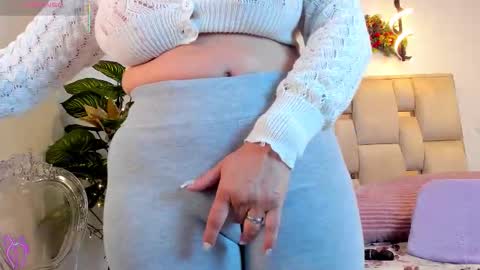 Rachel Lang online show from December 2025 07:43:01 PM