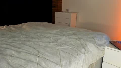 Sherryl online show from May 2026 06:38:02 PM
