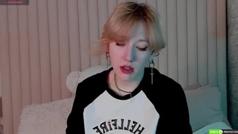 RachelCart online show from November 2025 03:12:01 AM