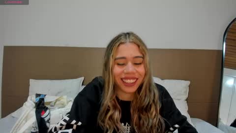 Rachell online show from May 2026 04:09:02 AM