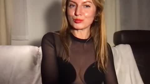 Snapshot of rachelldelicious chatting on December 2024 05:26:02 PM Rachel online show from December 2024 05:26:02 PM
