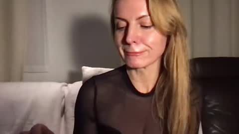 Snapshot of rachelldelicious chatting on December 2024 08:43:01 PM Rachel online show from December 2024 08:43:01 PM