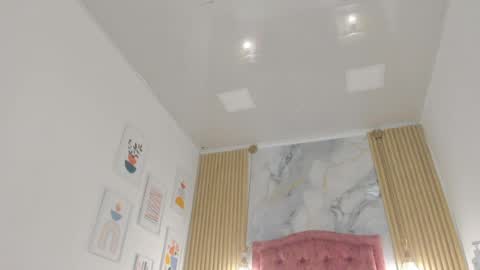 rachellesc online show from June 2026 12:33:01 PM