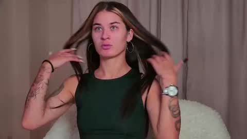 Snapshot of rachellsimpson chatting on September 2025 06:22:01 PM RachellSimpson online show from September 2025 06:22:01 PM