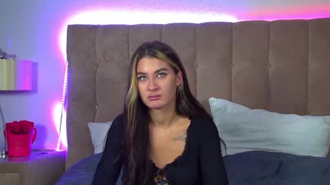 Snapshot of rachellsimpson chatting on October 2025 06:28:02 PM RachellSimpson online show from October 2025 06:28:02 PM