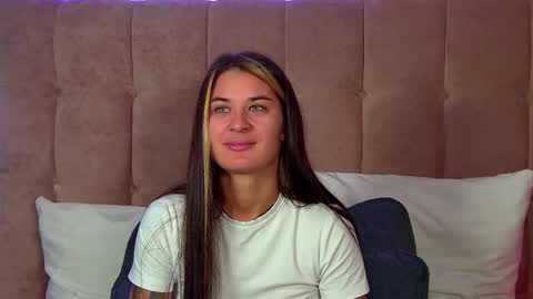 Snapshot of rachellsimpson chatting on October 2025 07:11:02 PM RachellSimpson online show from October 2025 07:11:02 PM