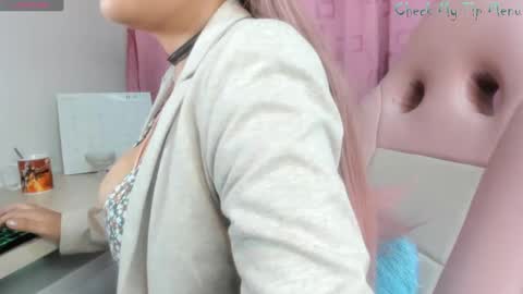 REY online show from March 2025 12:18:01 AM