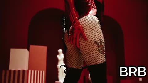  Miko Pleasee help me get 100 likes online show from February 2025 02:13:01 PM