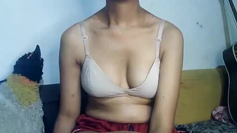 RachelShiny online show from September 2025 06:52:02 PM