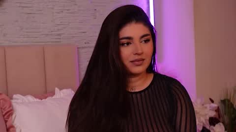 RachelSwaan online show from October 2025 05:17:02 AM