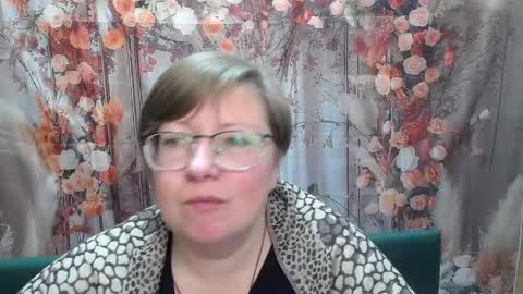 Snapshot of radachudna chatting on May 2026 05:14:02 AM RadaChudna online show from May 2026 05:14:02 AM