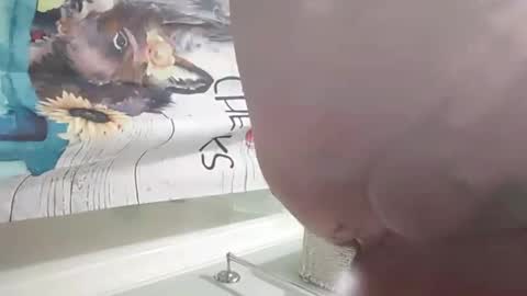 Snapshot of raddrobb13 chatting on February 2025 06:39:02 AM raddrobb13 online show from February 2025 06:39:02 AM