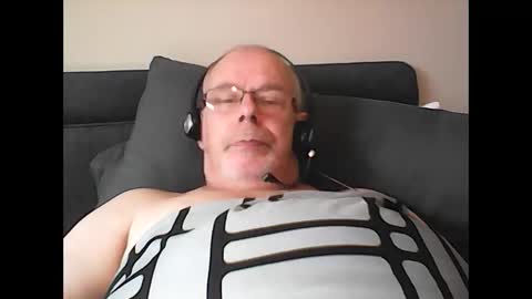 Snapshot of rader50 chatting on November 2025 09:23:01 AM rader50 online show from November 2025 09:23:01 AM