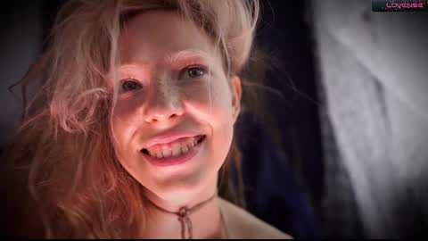 Snapshot of radiant_ada chatting on March 2025 11:48:01 AM ada online show from March 2025 11:48:01 AM