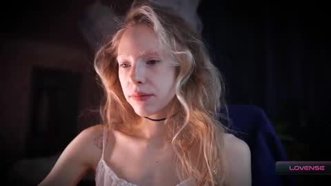 Snapshot of radiant_ada chatting on December 2025 10:24:01 AM ada online show from December 2025 10:24:01 AM