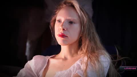 Snapshot of radiant_ada chatting on December 2025 09:36:02 AM ada online show from December 2025 09:36:02 AM