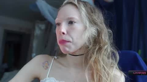 Snapshot of radiant_ada chatting on March 2026 08:42:01 AM ada online show from March 2026 08:42:01 AM