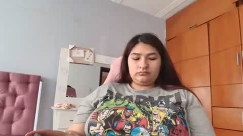 Snapshot of radiantgoddes chatting on December 2024 01:40:02 PM radiantgoddes online show from December 2024 01:40:02 PM