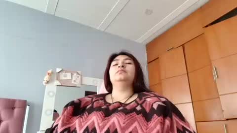 Snapshot of radiantgoddes chatting on December 2024 01:10:02 PM radiantgoddes online show from December 2024 01:10:02 PM