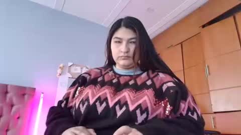 Snapshot of radiantgoddes chatting on January 2025 01:03:02 PM radiantgoddes online show from January 2025 01:03:02 PM