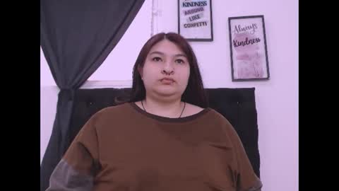 Snapshot of radiantgoddes chatting on November 2025 01:44:02 PM radiantgoddes online show from November 2025 01:44:02 PM