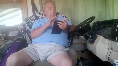 Snapshot of radiomantim chatting on July 2026 02:01:02 PM Radioman for fun online show from July 2026 02:01:02 PM