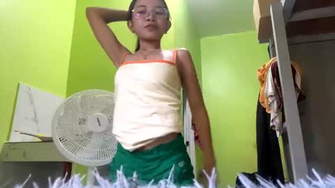 Snapshot of raeleneslotkin chatting on June 2026 02:53:01 AM Eva online show from June 2026 02:53:01 AM
