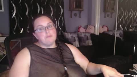 Snapshot of raeroughnbusty chatting on April 2026 02:43:01 AM RaeRoughNBusty online show from April 2026 02:43:01 AM