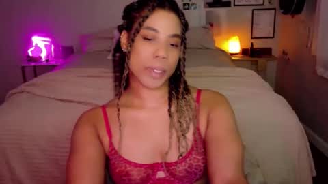 Snapshot of raewerks chatting on February 2026 08:02:02 AM RaeWerks online show from February 2026 08:02:02 AM