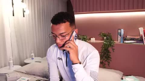 Snapshot of rafa_cruz chatting on March 2026 02:22:02 PM rafa_cruz online show from March 2026 02:22:02 PM