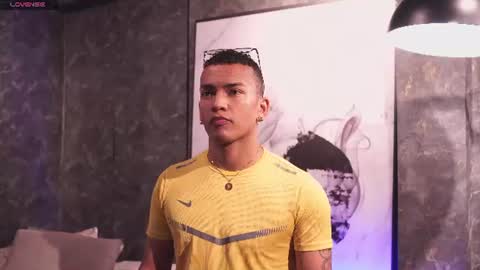 rafa_cruz online show from June 2026 12:19:02 PM