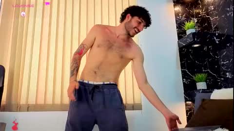 Snapshot of rafael_mendez chatting on December 2025 08:59:02 PM R A F A E L online show from December 2025 08:59:02 PM