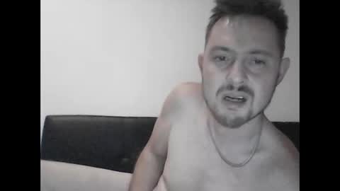 Snapshot of raffapelle49 chatting on September 2025 09:19:02 PM raffapelle49 online show from September 2025 09:19:02 PM