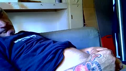 Snapshot of ragingzef69 chatting on February 2025 02:53:02 AM Bigthickdickinvic online show from February 2025 02:53:02 AM