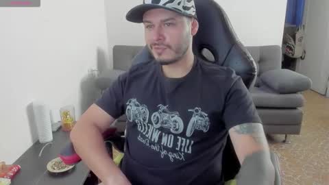 Snapshot of ragnar_lothbrok77 chatting on March 2026 01:49:01 PM ragnar_lothbrok77 online show from March 2026 01:49:01 PM