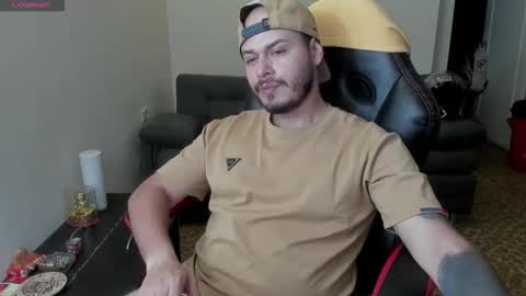 Snapshot of ragnar_lothbrok77 chatting on March 2026 04:07:02 AM ragnar_lothbrok77 online show from March 2026 04:07:02 AM