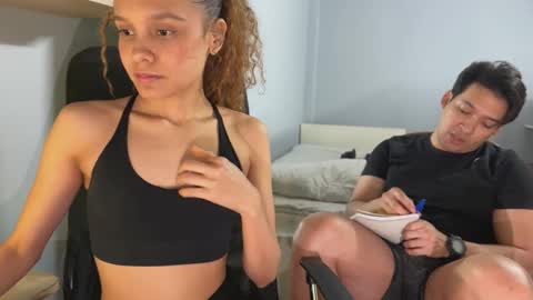 Snapshot of ragnarr_xxx chatting on November 2025 08:31:01 PM Ragnarr online show from November 2025 08:31:01 PM