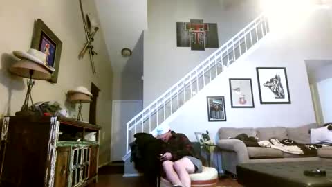 raiderred69 online show from November 2025 04:00:01 AM