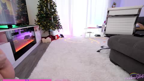 Mary Rainz online show from December 2024 05:55:02 PM