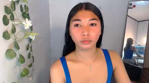 raindrizzle1706 online show from January 2026 12:54:01 PM