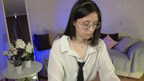rainybella online show from June 2026 07:07:01 AM