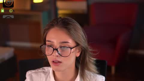 Raisa online show from October 2025 10:16:01 AM