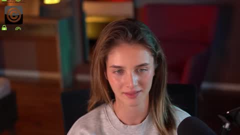 Raisa online show from November 2025 07:01:02 PM